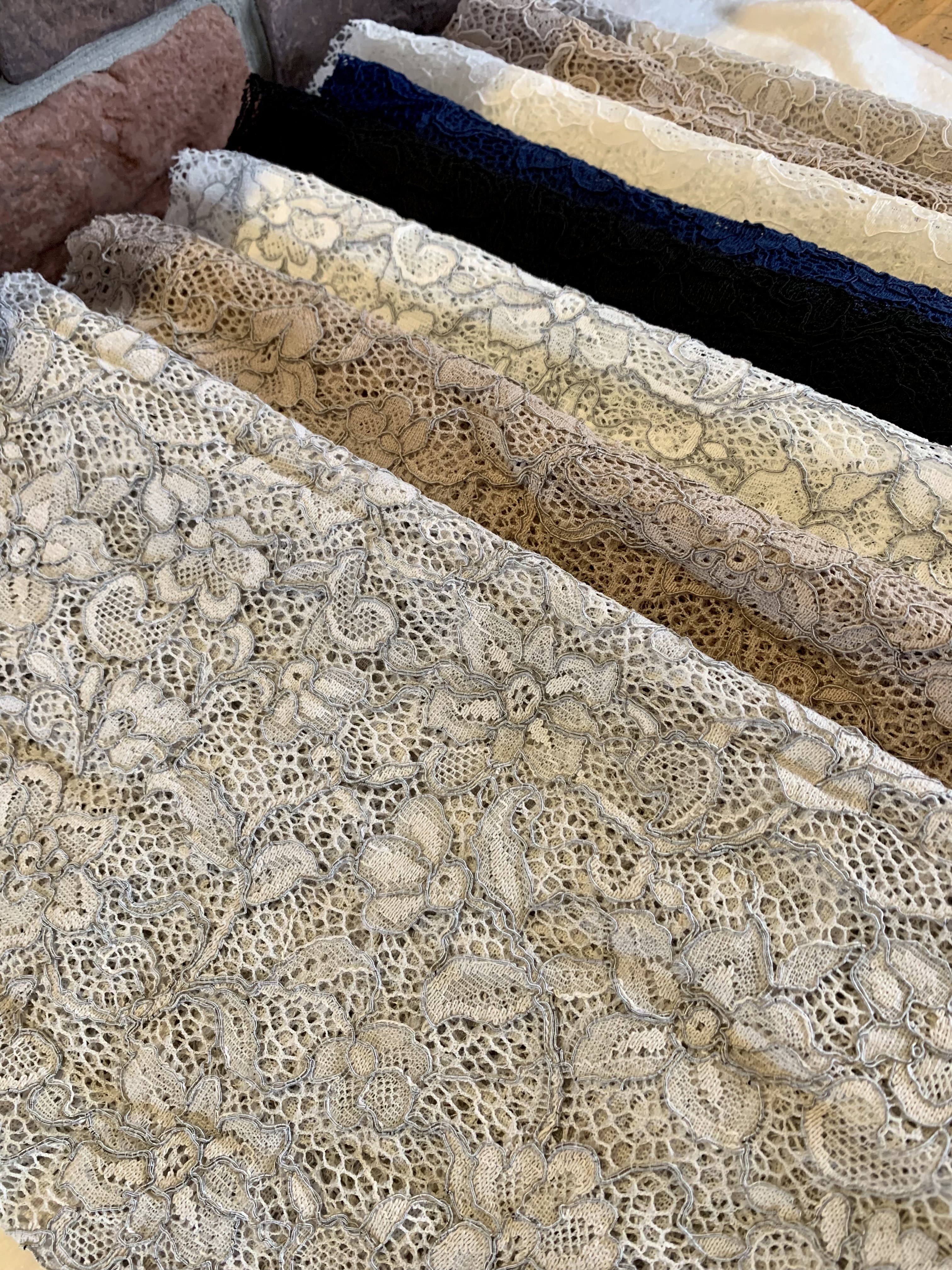 使いやすい中花のコードレース【お得な8色セット】NB4-095