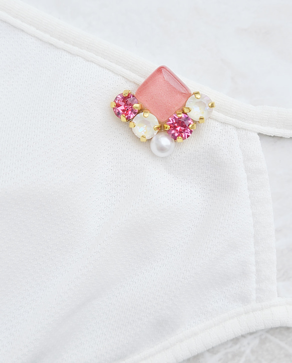 Resale x 3 [金屬零件的選擇] 粉紅色瓷磚施華洛世奇珍珠面具別針耳環耳環一隻耳朵 第5張的照片