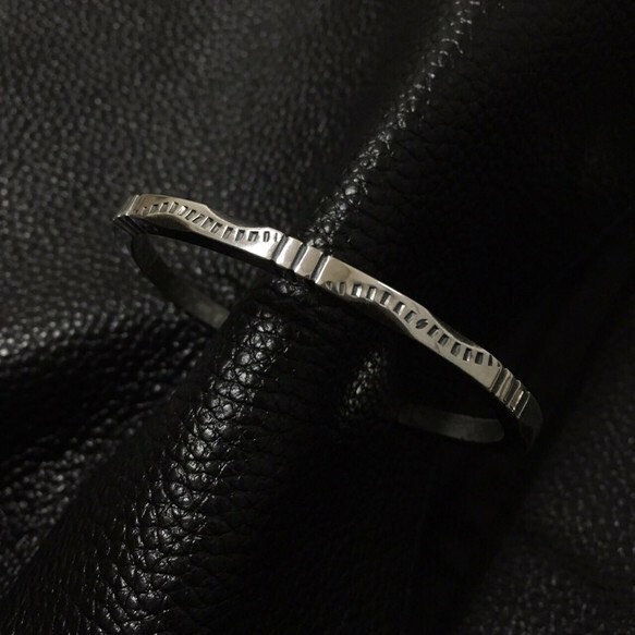 ◆受注生産◆Silverスタンプワークバングル 5,840円