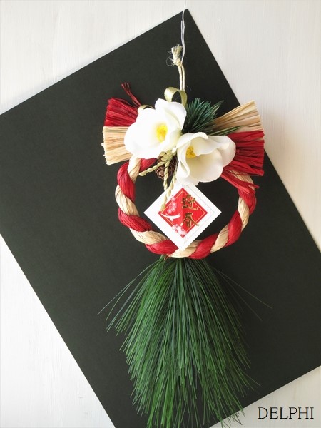 しめ縄リース 松飾り（白椿）【2018 迎春・お正月・しめ縄・しめ飾り