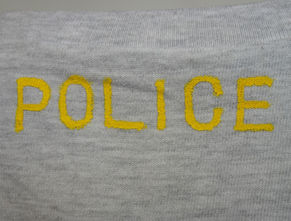 働く乗り物・パトカー・POLICE・手描きキッズTシャツ・名前入れ 6枚目の画像