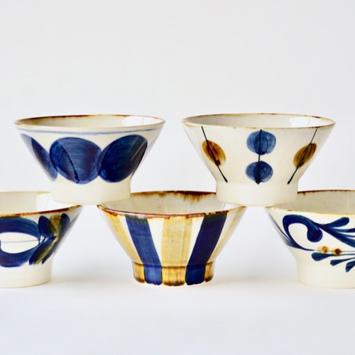 波佐見焼】 藍ブルー くらわんか碗 草花紋 茶碗・めし碗 AIZEN G. 通販