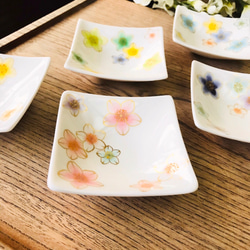 【特別セット価格】清水焼 角豆皿 桜シリーズ 5色セット 2枚目の画像