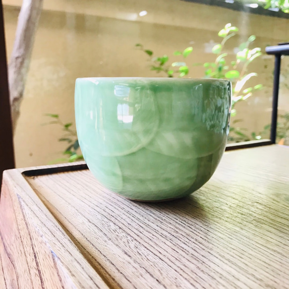 清水焼 小鉢(大) 八重桜-グリーン地 6枚目の画像