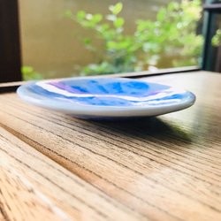 京焼・花結晶 丸豆皿(青) 3枚目の画像