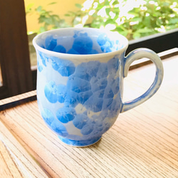 清水焼 花結晶 ふくりんマグカップ(青) 1枚目の画像