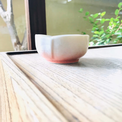 京焼・花結晶 小鉢(ピンクグラデーション) 2枚目の画像