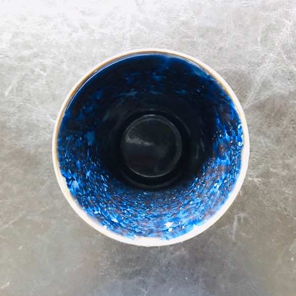 京焼・花結晶 フリーカップ(青墨) 3枚目の画像