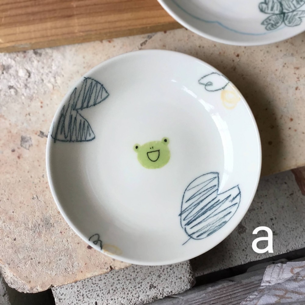 カエルさん クレヨン絵小皿 小皿 ichinokura豊泉窯 通販