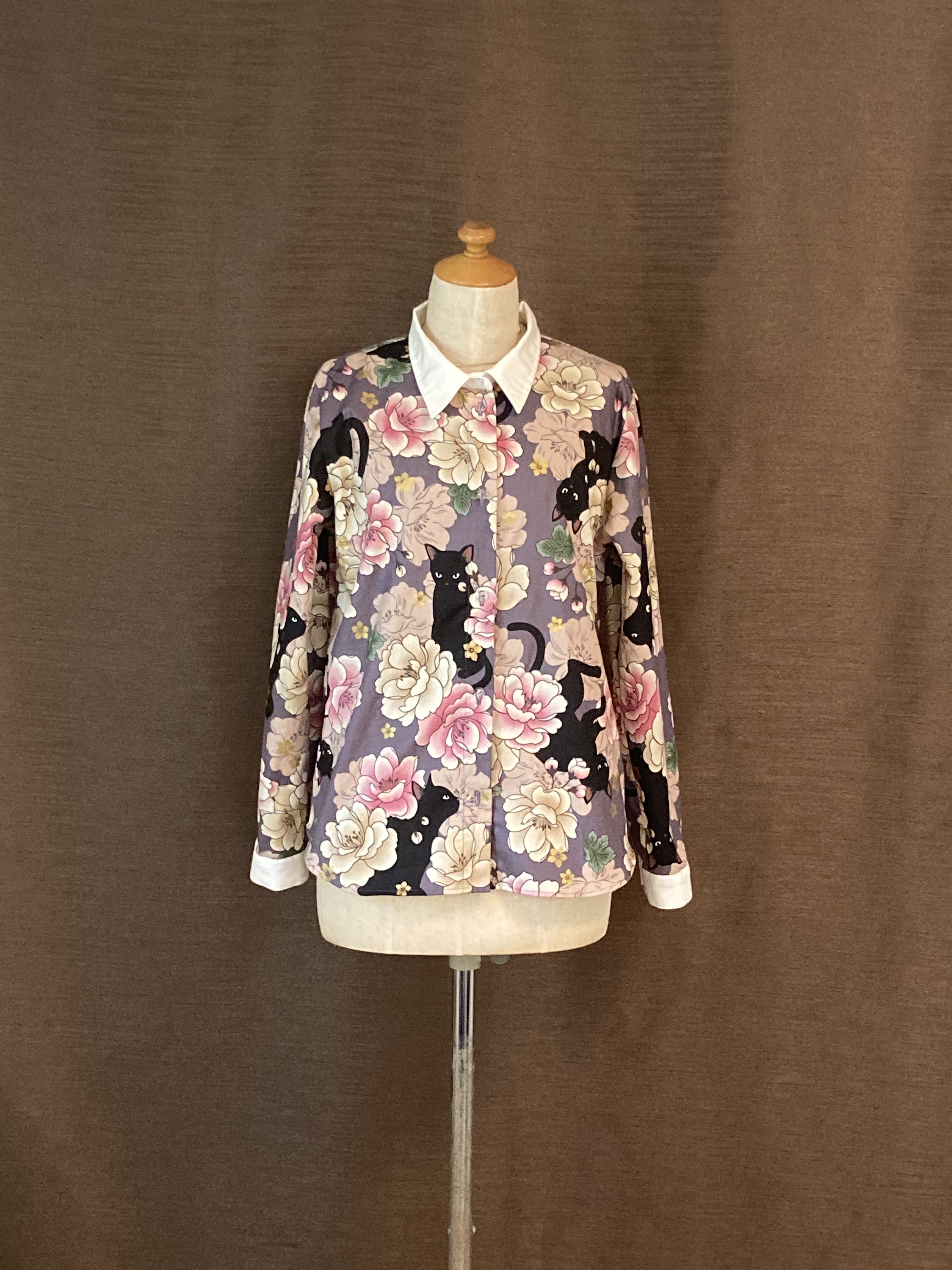 和柄とニャンコの大正ロマンス感じるシャツ　藤色