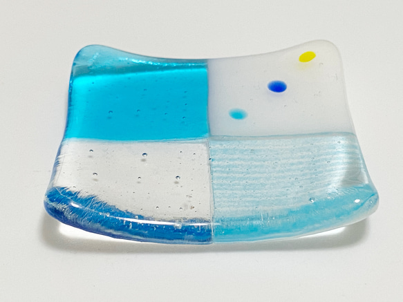 市松模様 ガラス箸置き豆皿　ブルー 4枚目の画像