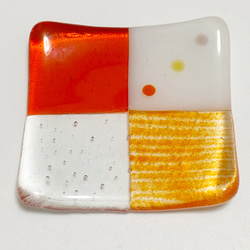 市松模様 ガラス箸置き豆皿　レッド 2枚目の画像