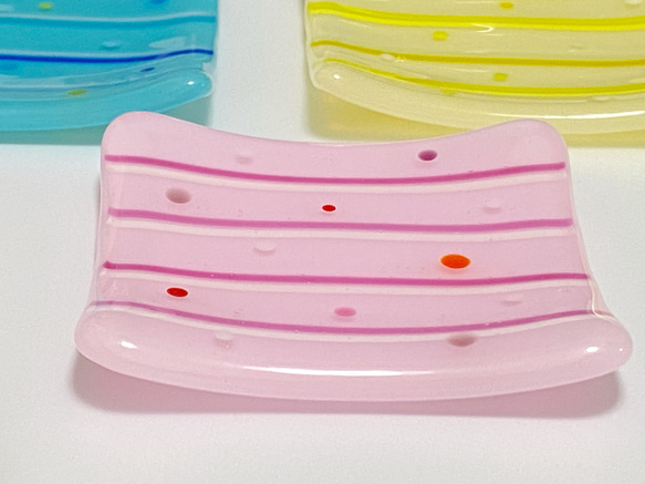 カラフルラインドットガラス小皿　ピンク 3枚目の画像
