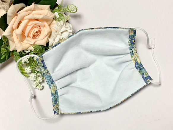 夏用マスク　青色　花柄　薄型　涼感タイプ　単品⭐︎ 2枚目の画像