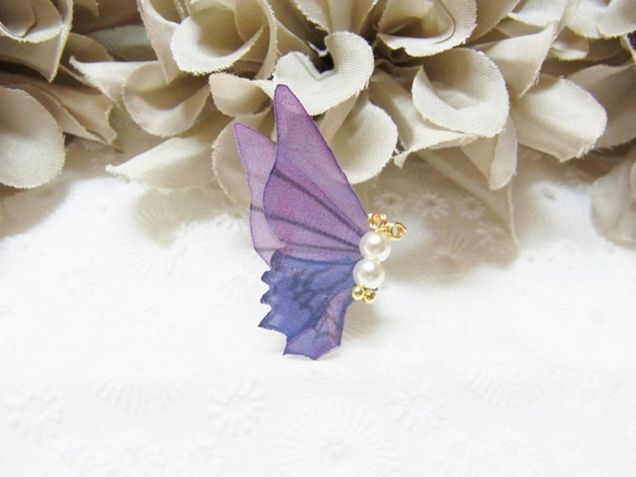 シフォン 蝶 パール加工パーツ　ブルーパープルA 5枚目の画像