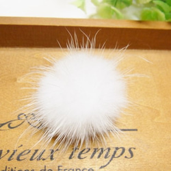 ミンクファー高品質　パール＆ロンデル加工パーツ ホワイト 3枚目の画像