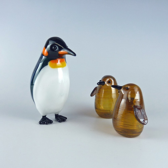 キングペンギンひな　中空ガラスの動物置物　ガラス細工　オブジェ 6枚目の画像