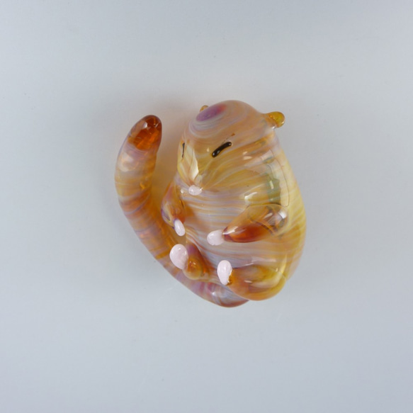ヤマネ(冬眠中)　中空ガラスの動物置物　ガラス細工　オブジェ 2枚目の画像