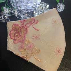 お洒落なレースマスク　光沢のある豪華なローズ刺繍☆彡ピンク 5枚目の画像