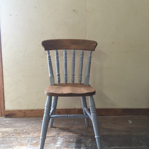 グレー スピンドルチェア 木製