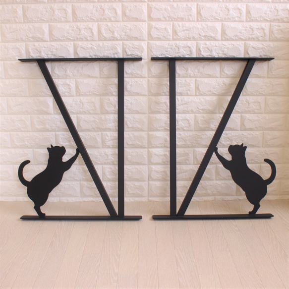 黒いアイアン製コンソールテーブル　猫脚　飾り棚 アイアン製 アンティーク調 コンソールテーブル 猫脚 花台