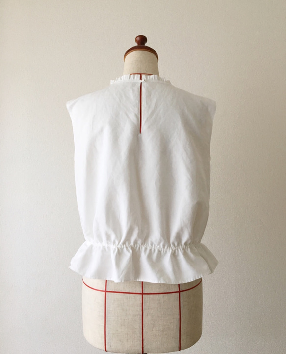 Camille-nosleeve blouse,white 3枚目の画像