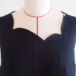 flower bud -no sleeve,square neck,navy- 6枚目の画像