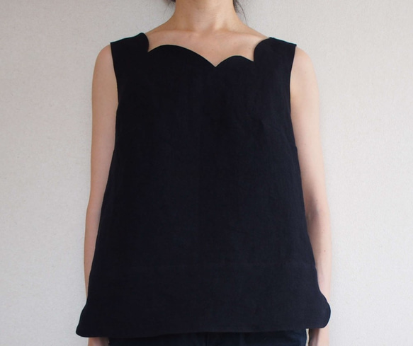 flower bud -no sleeve,square neck,navy- 8枚目の画像