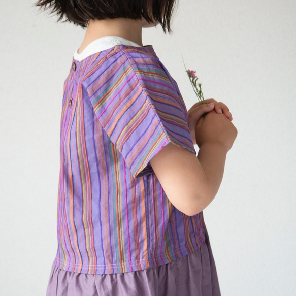紫カラフルストライプ、フレンチスリーブの半袖チュニックシャツ/100〜120cmくらい 4枚目の画像