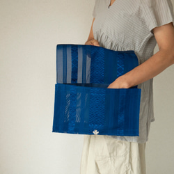 夏帯使用のかばん／クラッチバック／博多織紗献上／ブルー 4枚目の画像