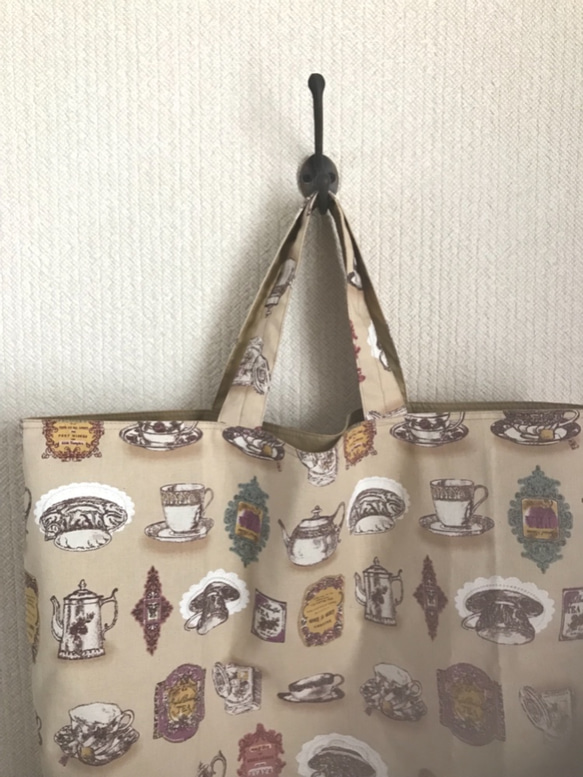 布×ナイロン裏付き  エコbag  カッププリント柄 2枚目の画像