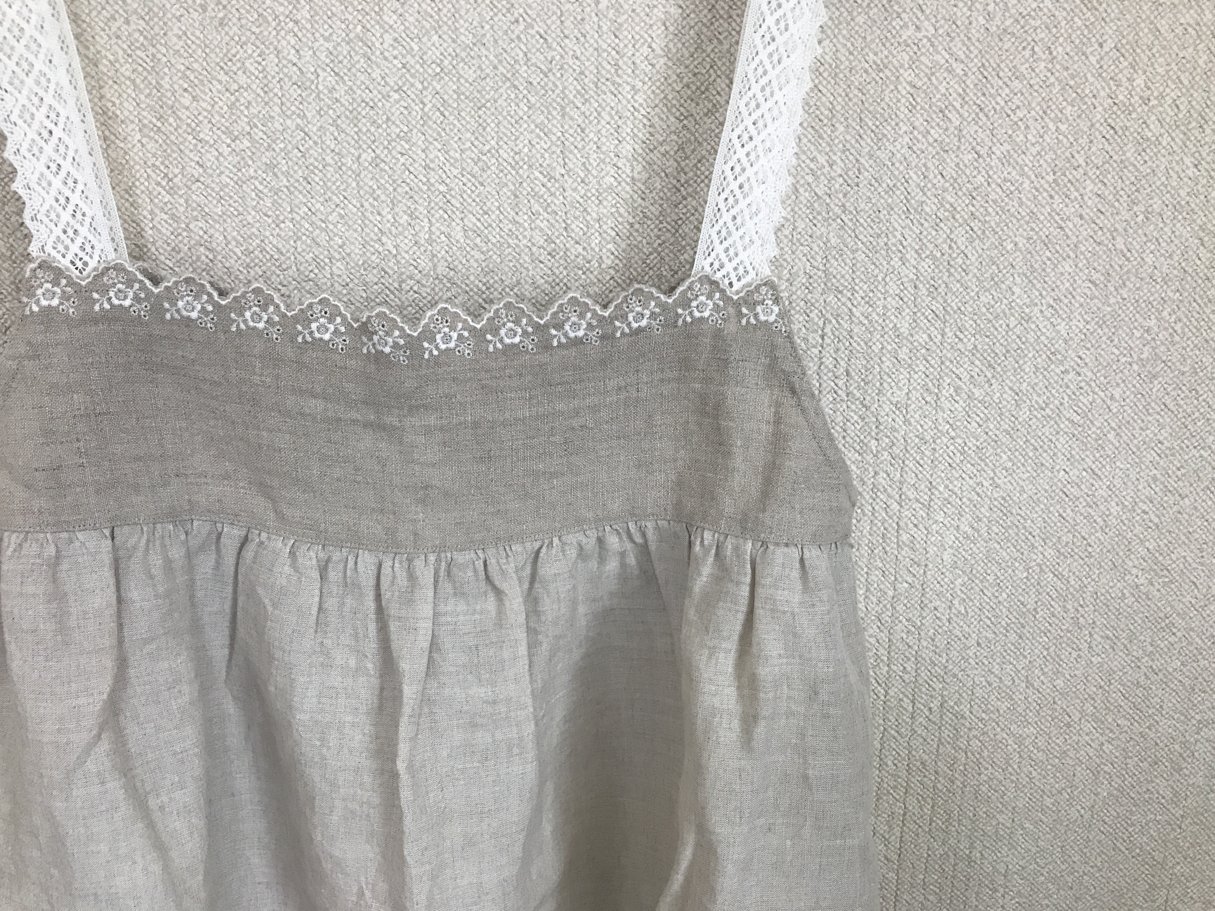 スカラップレースヨークキャミソール  肩レース