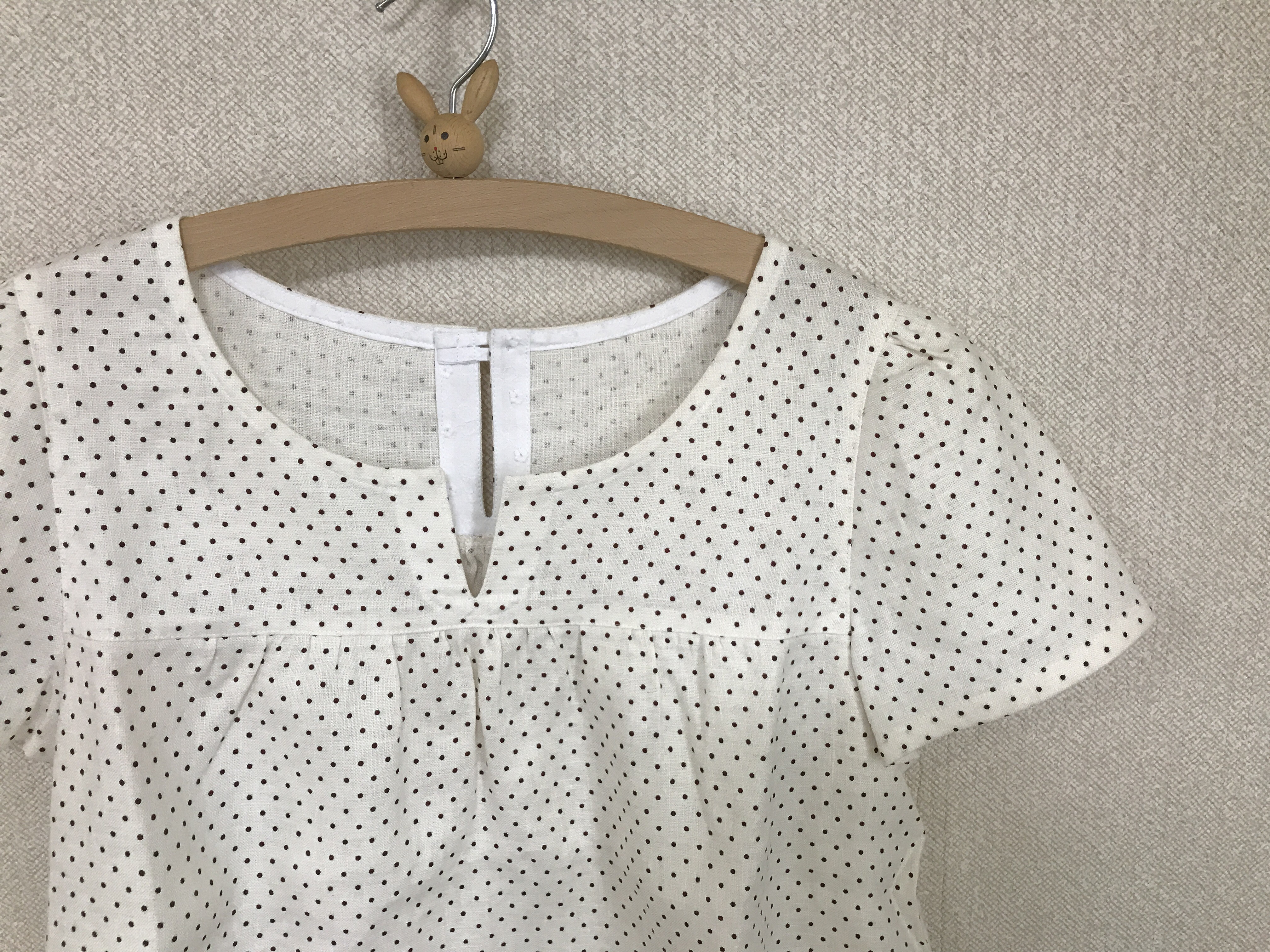 リネンドット 半袖ベルスリーブ ブラウス