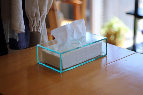 箱無し・ソフトパック用ティッシュケース(アクリル透明ガラス色
