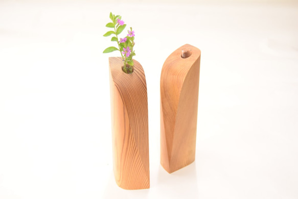 屋久杉 びぐりんこ 一輪挿し・花瓶・花器 杉の舎 通販 9290925｜Creema