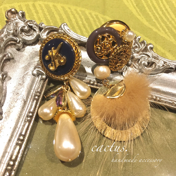 再販〉秋向け❤︎ ヴィンテージボタンの個性派アシンメトリーピアス 