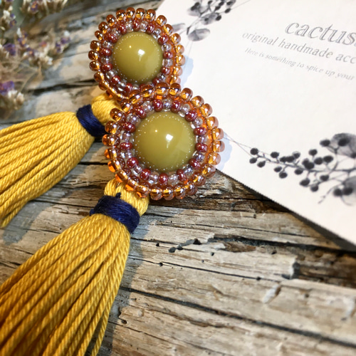 再販〉夏向け❤︎ ビーズ刺繍×フリンジタッセル【レトロ】ピアス 