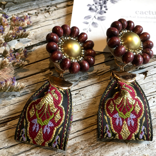 再販〉夏向け❤︎ ビーズ刺繍×刺繍リボン【エスニック】ピアス