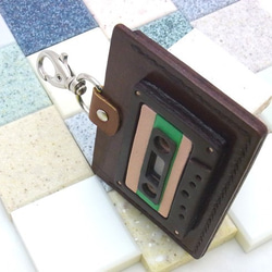 【数量限定セール！】革製　カセットテープモチーフ　カードホルダー　グリーン 2枚目の画像