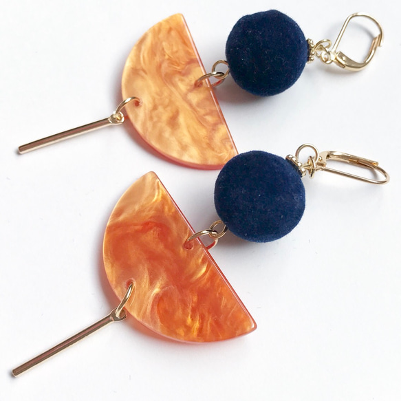 【再販】orange×navy 大ぶりピアス・イヤリング 2枚目の画像