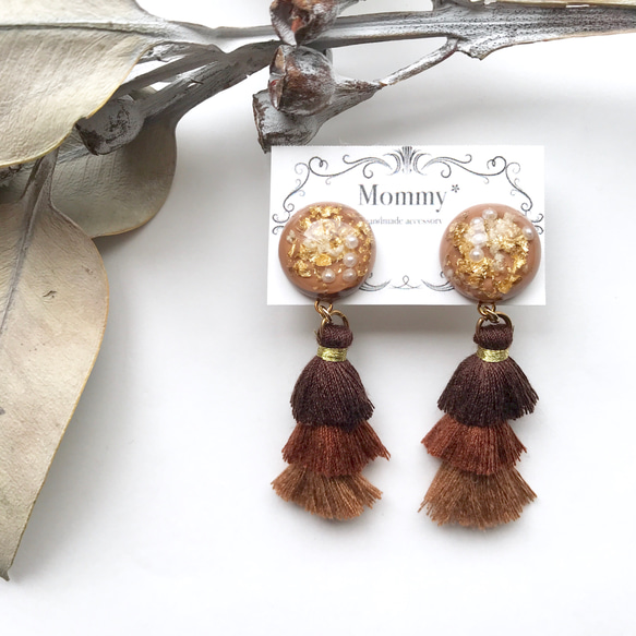 グラデーション 3連タッセル 大ぶりピアス・イヤリング ピアス（その他  