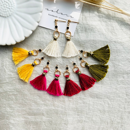 全5色 星 スタースタッズのミニフリンジタッセルピアス/イヤリング