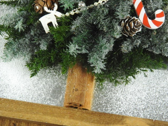【Creema限定・早割】～雪降るクリスマスツリー（壁掛け）～ 5枚目の画像
