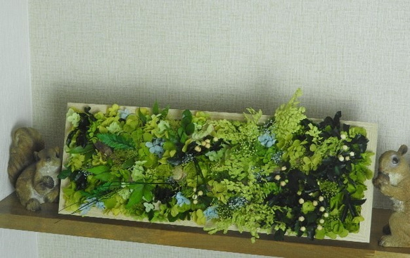 【F様専用】「森を眺めて・清流」縦長フレーム～プリザーブドグリーンのボタニカルART～ 10枚目の画像