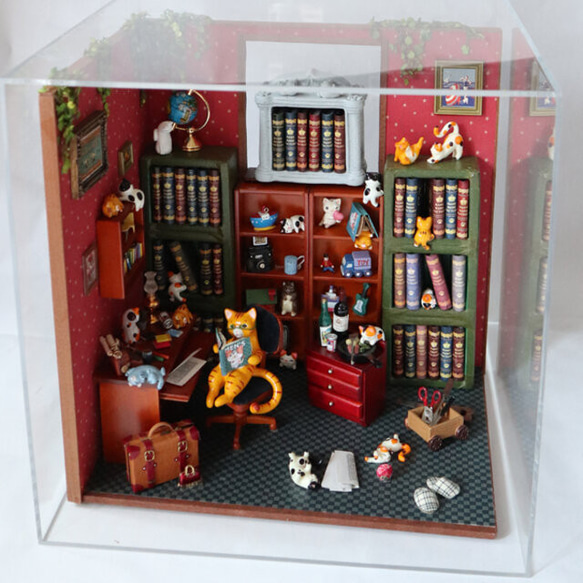 ミニチュア　ドールハウス『猫の書斎』　難あり 4枚目の画像