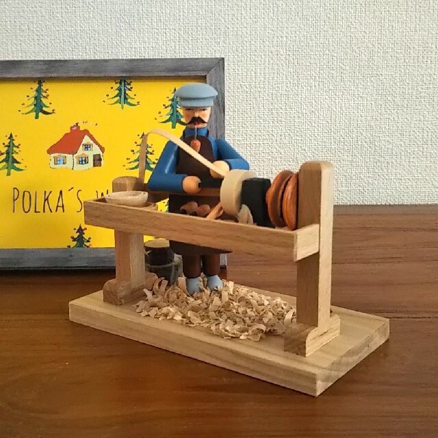 ドイツ　ミニチュア　貴重　工芸品　木製 ミニチュア ドイツ工芸品 木製 ライフェンドレーン職人