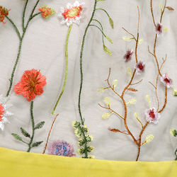 ボタニカル刺繍チュールスカート 3枚目の画像