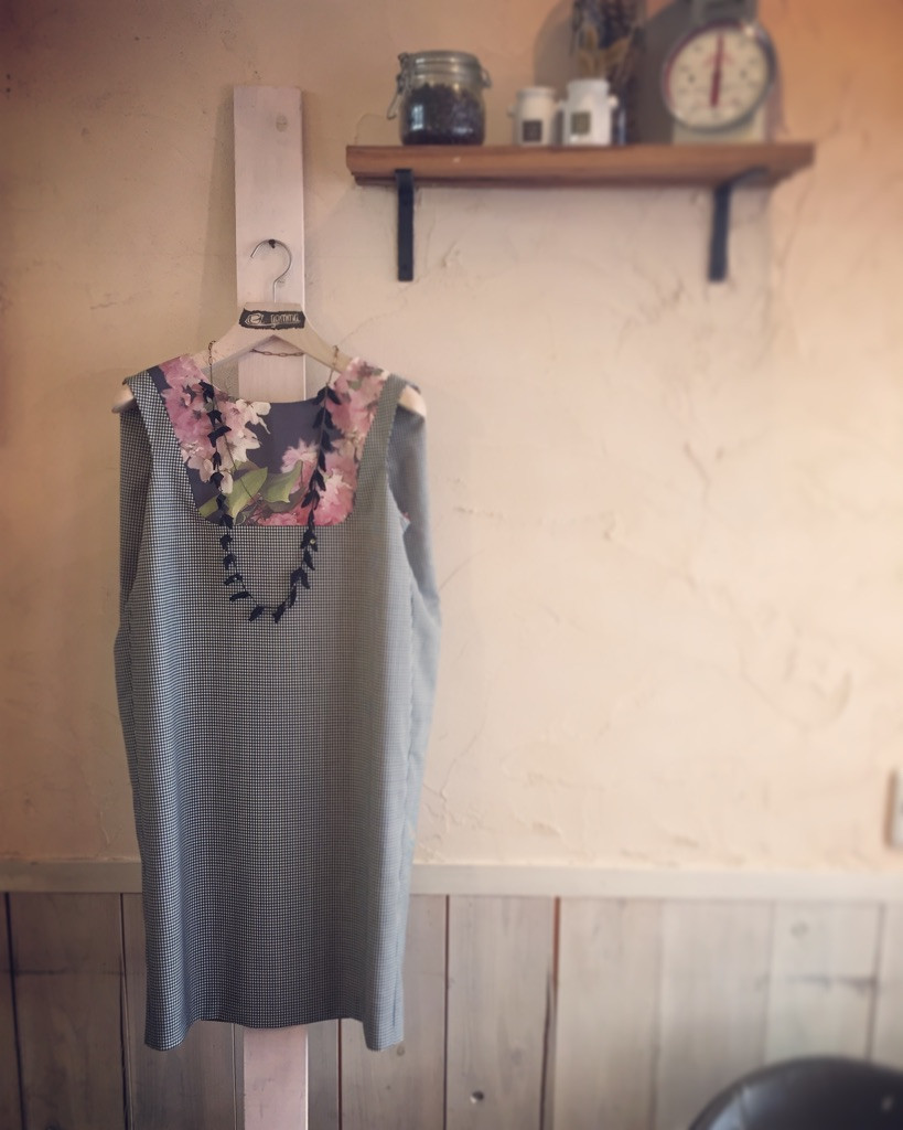 ＊桜プリント＊イタリアンウールワンピース＊