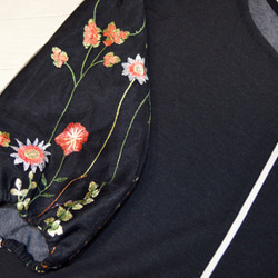 ボタニカル刺繍チュール袖＊カットソープルオーバー 3枚目の画像