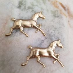 ヴィンテージ　Brass製　ホース　馬　メタルパーツ　22×34.5㎜ 3枚目の画像